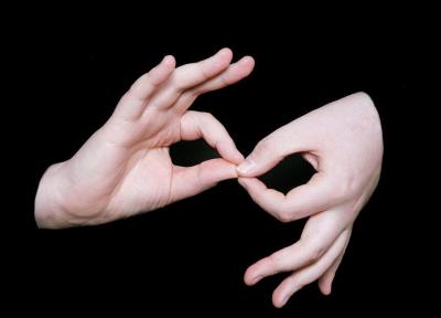 خبرنگاران قدردانی جامعه مترجمین و ناشنوایان از مدافعان سلامت با زبان اشاره