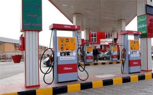 رحیمی: هیچ برنامه ای برای افزایش قیمت بنزین در مجلس و دولت وجود ندارد